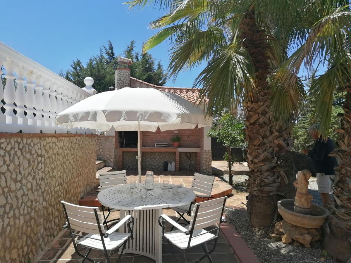 Charming House With Pool & Barbecue Villa Valle de Abdalagis ภายนอก รูปภาพ